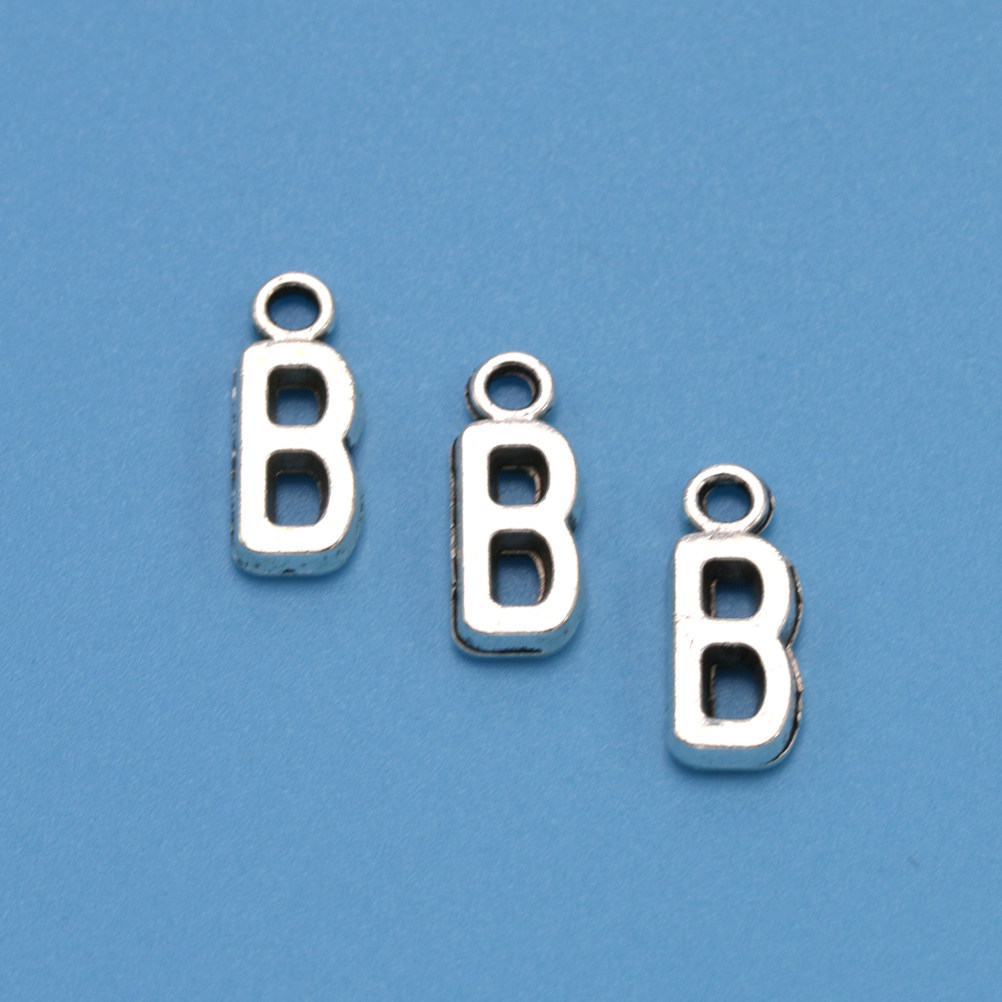 50Pcs Alphabet Charms Pendants - Embellish Craft recension och pris