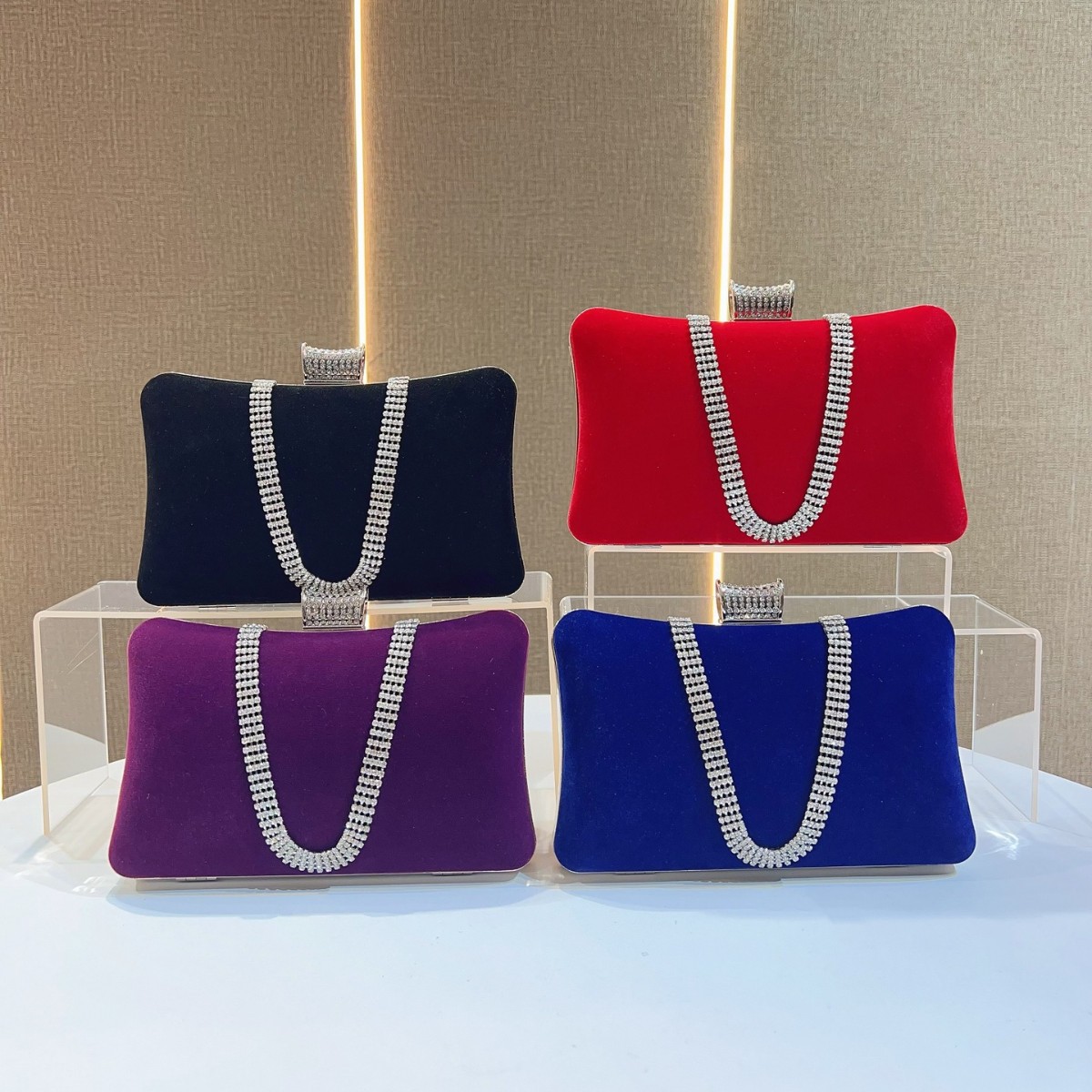 2025 Velvet Banquet Bag Women’ - Tassel Fringe Trim recension och pris
