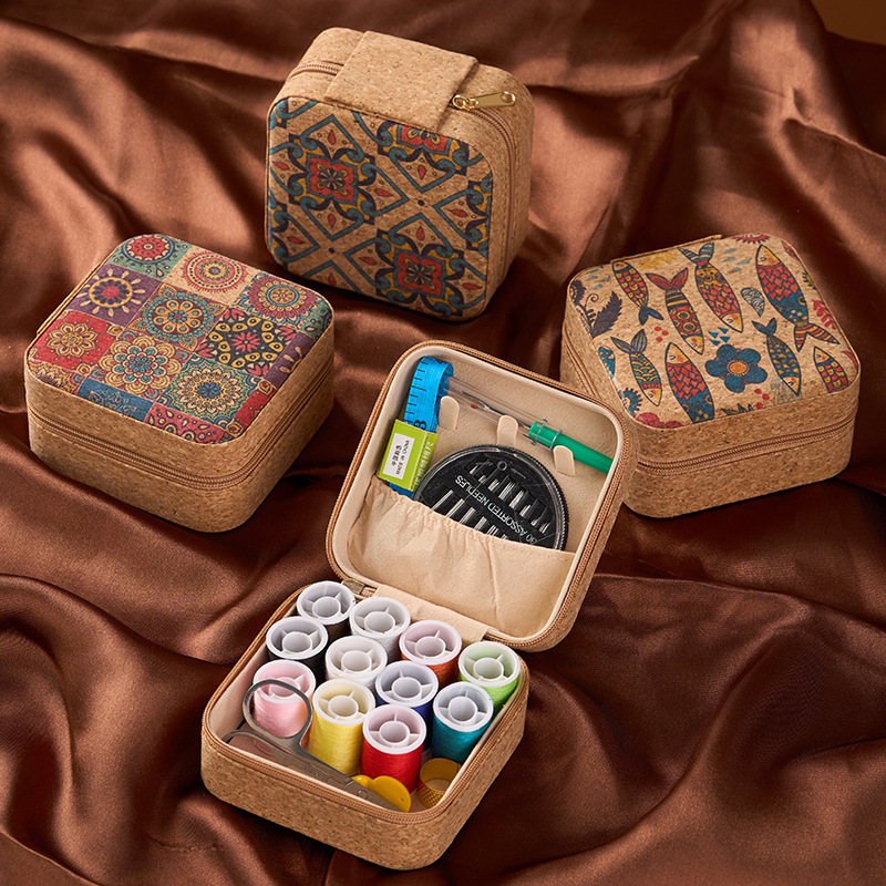 Vintage Cork Boho Floral Sewin - Craft Embellishment Storage recension och pris